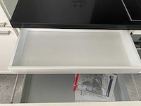 Keuken met apparatuur - afbeelding 19 van  23