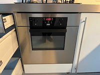 Keuken met apparatuur - afbeelding 10 van  13