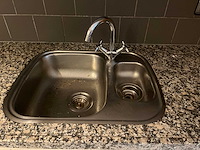 Keuken met apparatuur - afbeelding 8 van  18