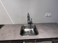 Keuken met apparatuur - afbeelding 6 van  18