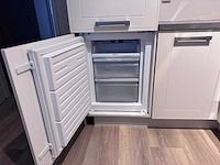 Keuken met apparatuur - afbeelding 13 van  18