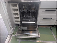 Keuken met apparatuur - afbeelding 26 van  27