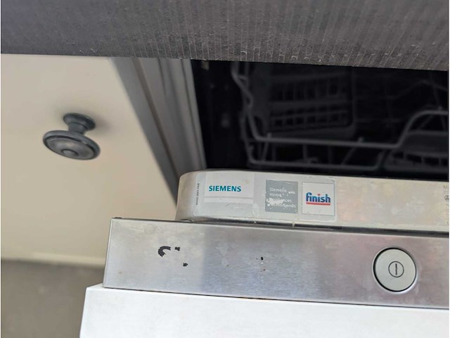 Keuken met apparatuur - afbeelding 20 van  34
