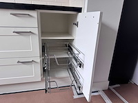 Keuken met apparatuur - afbeelding 5 van  28