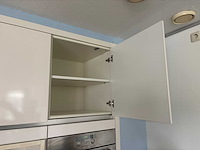 Keuken met apparatuur - afbeelding 14 van  27