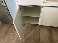 Keuken met apparatuur - afbeelding 18 van  27