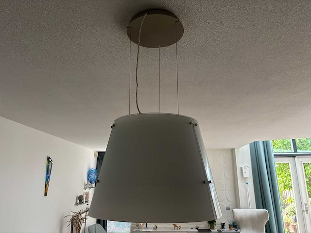 Keuken met apparatuur - afbeelding 22 van  27
