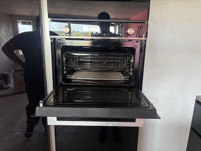 Keuken met apparatuur - afbeelding 3 van  27