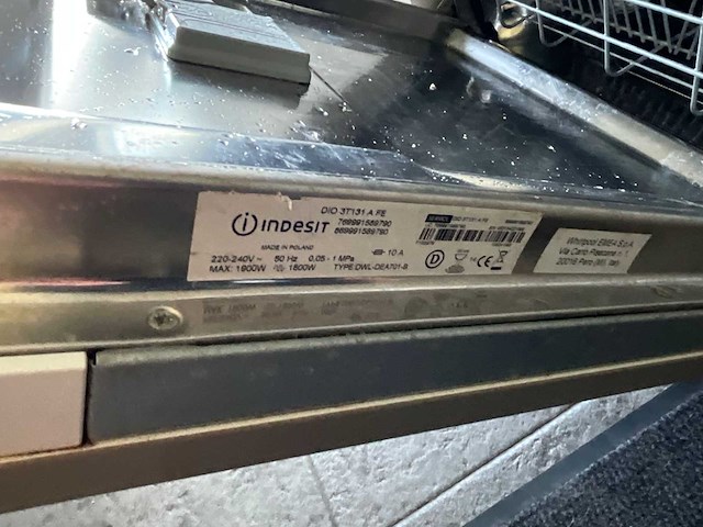 Keuken met apparatuur - afbeelding 14 van  39