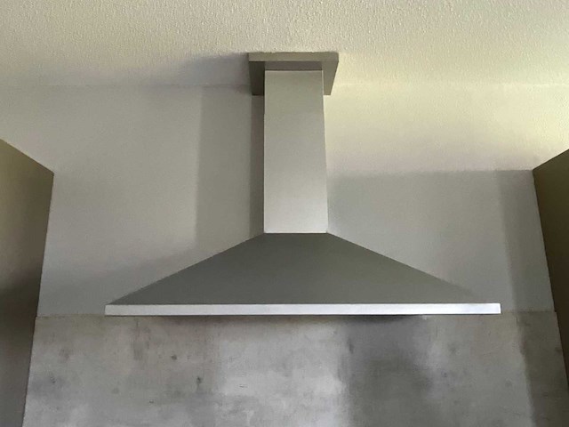Keuken met apparatuur - afbeelding 15 van  39