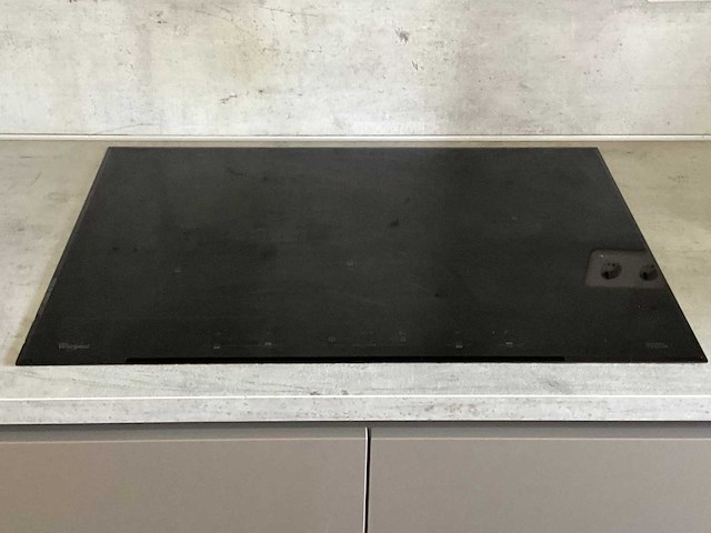 Keuken met apparatuur - afbeelding 28 van  39