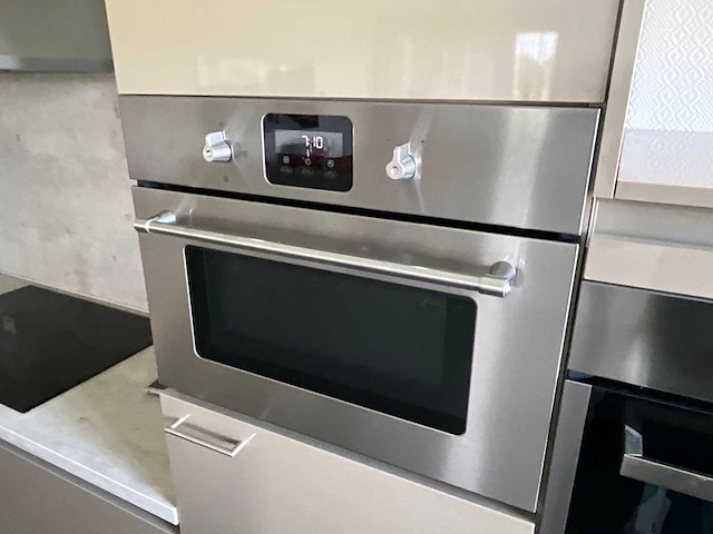 Keuken met apparatuur - afbeelding 29 van  39