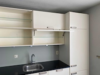 Keuken met apparatuur - afbeelding 2 van  26
