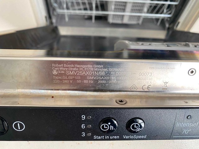 Keuken met apparatuur - afbeelding 16 van  26
