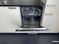 Keuken met apparatuur - afbeelding 20 van  26