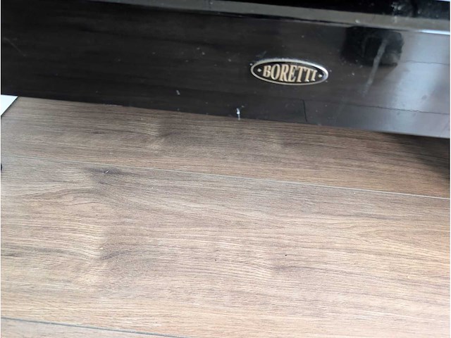 Keuken met apparatuur - afbeelding 27 van  27