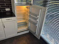 Keuken met apparatuur - afbeelding 27 van  28