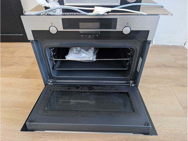Keuken met apparatuur - afbeelding 8 van  22