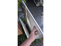 Keuken met apparatuur - afbeelding 13 van  22