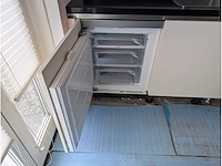 Keuken met apparatuur - afbeelding 6 van  7