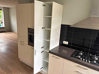 Keuken met apparatuur - afbeelding 2 van  23