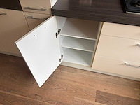 Keuken met apparatuur - afbeelding 3 van  23