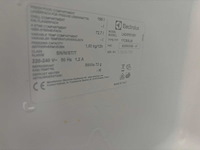 Keuken met apparatuur - afbeelding 18 van  23