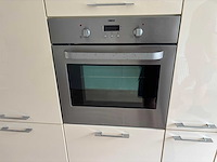 Keuken met apparatuur - afbeelding 20 van  23