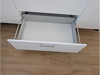 Keuken met apparatuur - afbeelding 4 van  21