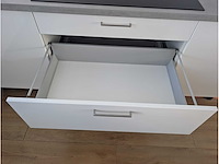Keuken met apparatuur - afbeelding 9 van  21