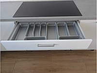 Keuken met apparatuur - afbeelding 20 van  21