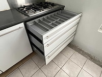 Keuken met apparatuur - afbeelding 10 van  35