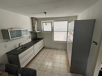 Keuken met apparatuur