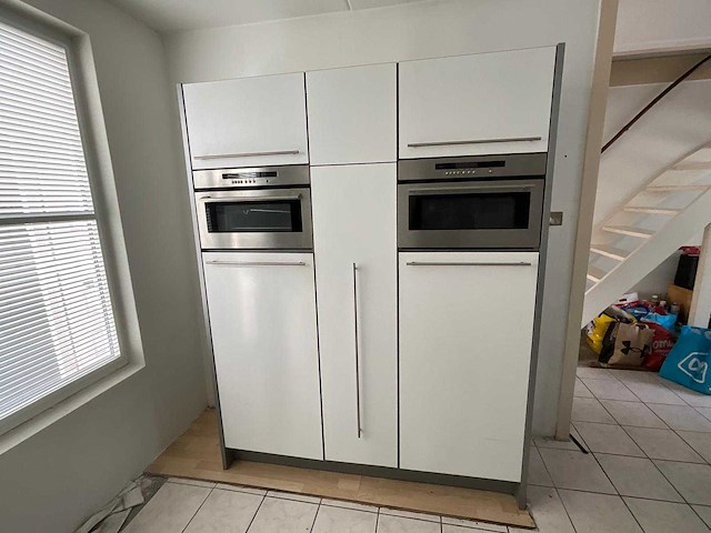 Keuken met apparatuur - afbeelding 14 van  35