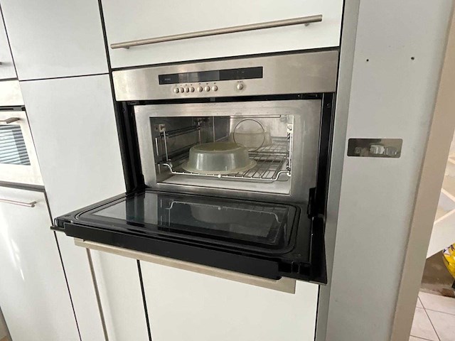 Keuken met apparatuur - afbeelding 25 van  35