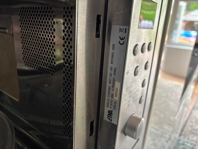 Keuken met apparatuur - afbeelding 21 van  25