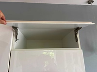 Keuken met apparatuur - afbeelding 23 van  25