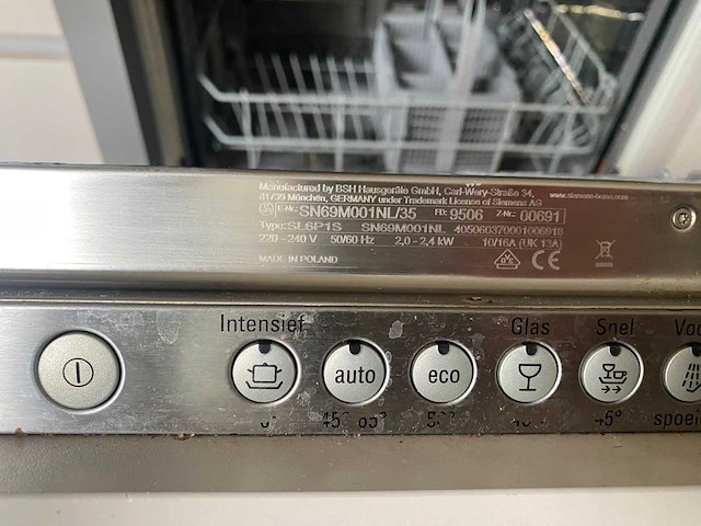 Keuken met apparatuur - afbeelding 10 van  30