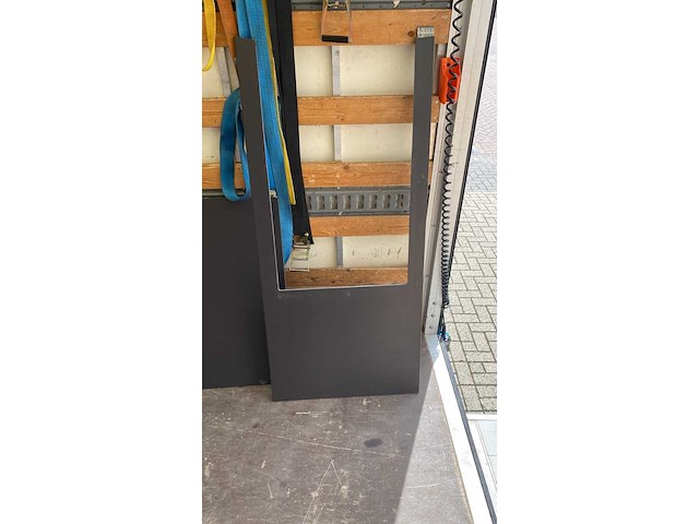 Keuken met apparatuur - afbeelding 21 van  30