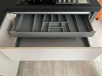 Keuken met apparatuur - afbeelding 29 van  30