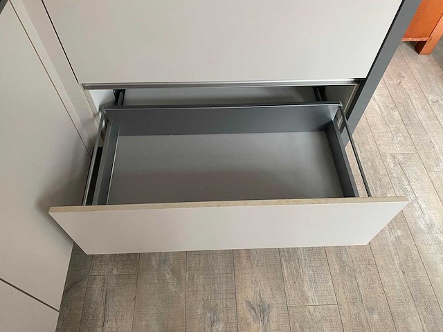 Keuken met apparatuur - afbeelding 30 van  30