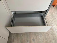 Keuken met apparatuur - afbeelding 30 van  30