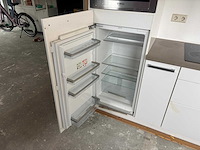 Keuken met apparatuur - afbeelding 18 van  22