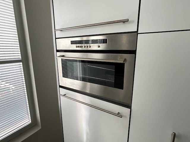 Keuken met apparatuur - afbeelding 12 van  24