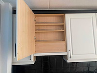 Keuken met apparatuur - afbeelding 5 van  21