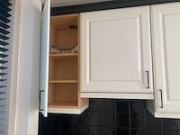 Keuken met apparatuur - afbeelding 9 van  21