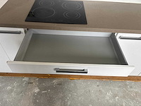 Keuken met apparatuur - afbeelding 3 van  26