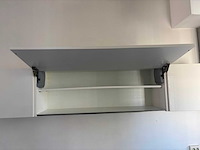 Keuken met apparatuur - afbeelding 24 van  28