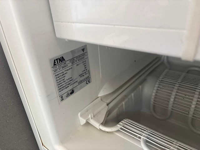 Keuken met apparatuur - afbeelding 25 van  28