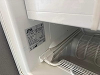 Keuken met apparatuur - afbeelding 25 van  28